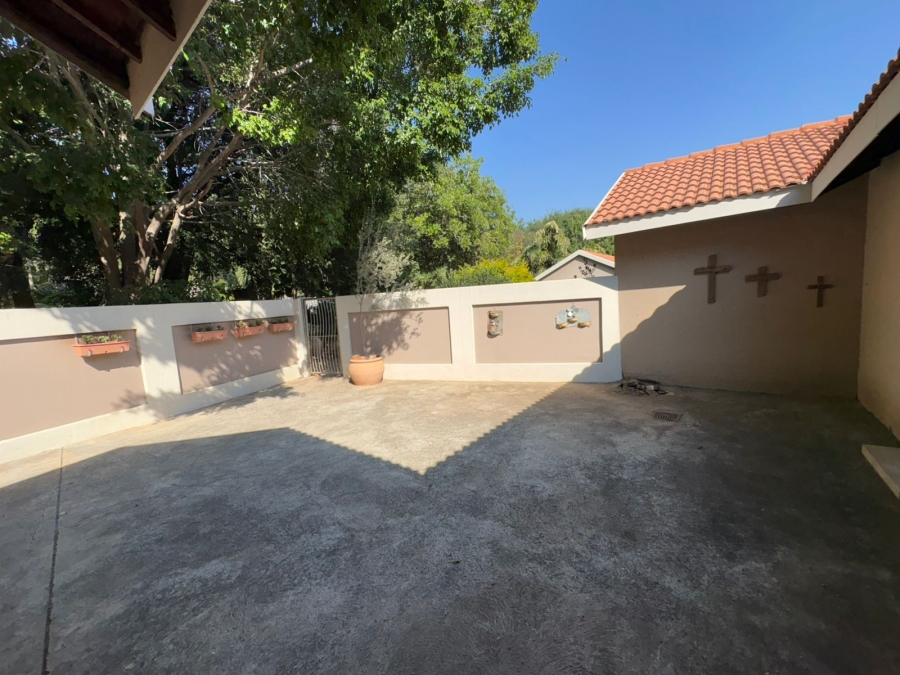 4 Bedroom Property for Sale in Cashan North West